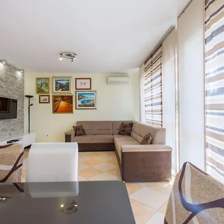 Montegraso Apartmán Podstrana